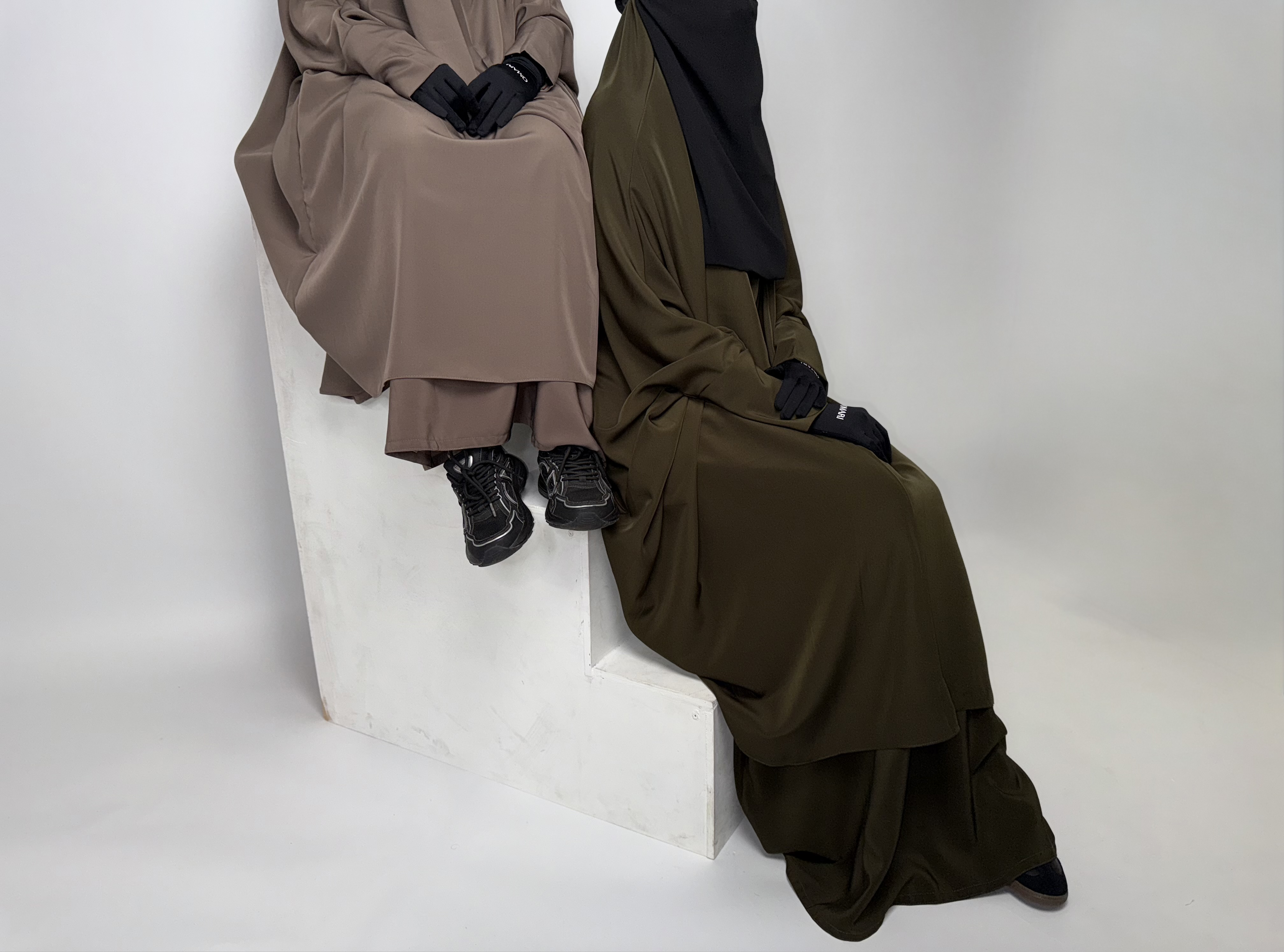 The Serene Grace Two-Piece Jilbab